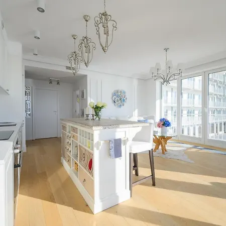 Sunset Boulevard 1 Apt 9 Bulwar Zachodzacego Slonca 1 W Marina Royale Darlowko Esterno foto