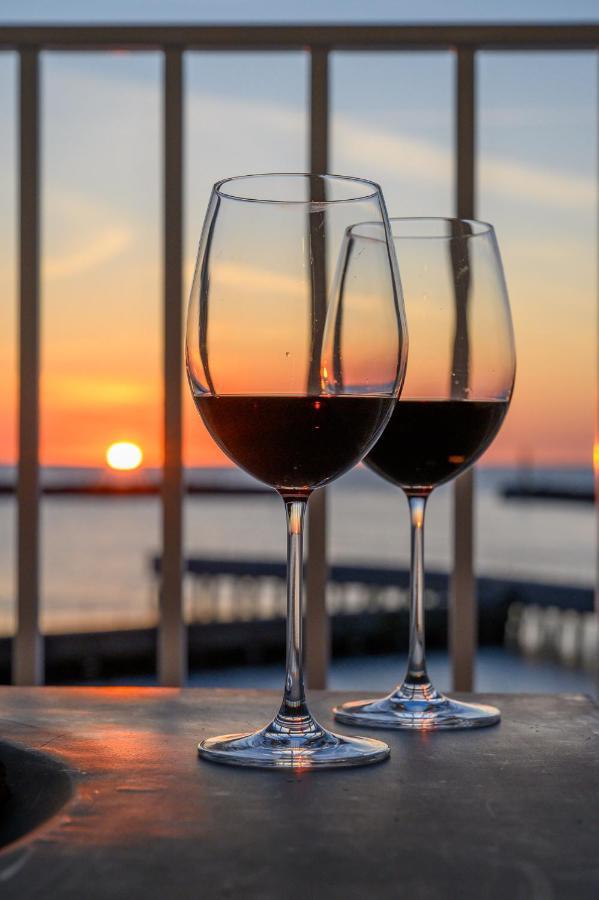 Sunset Boulevard 1 9 Bulwar Zachodzacego Slonca 1 W Marina Royale